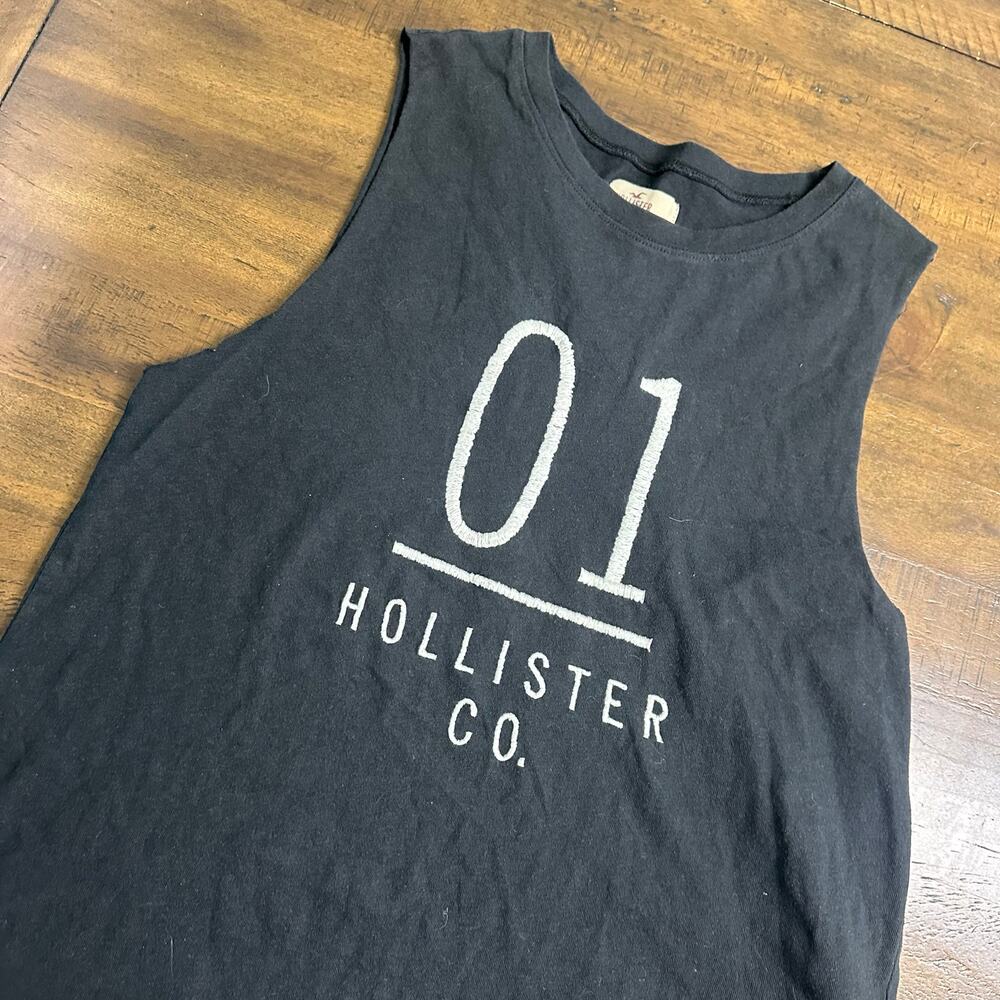 Hollister Co‎ Black Cut Off Muscle Tank Top 01 Logo Women’s Small Raw Hem Casual